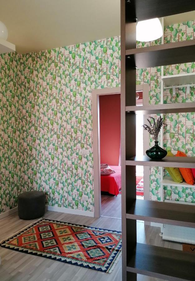 Inner City De Luxe Apartment Catania Exterior photo