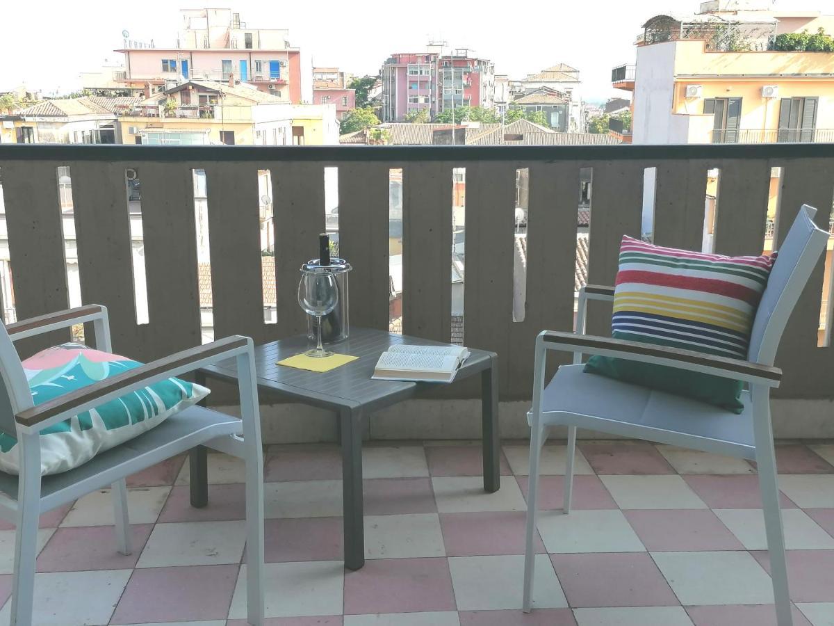 Inner City De Luxe Apartment Catania Exterior photo